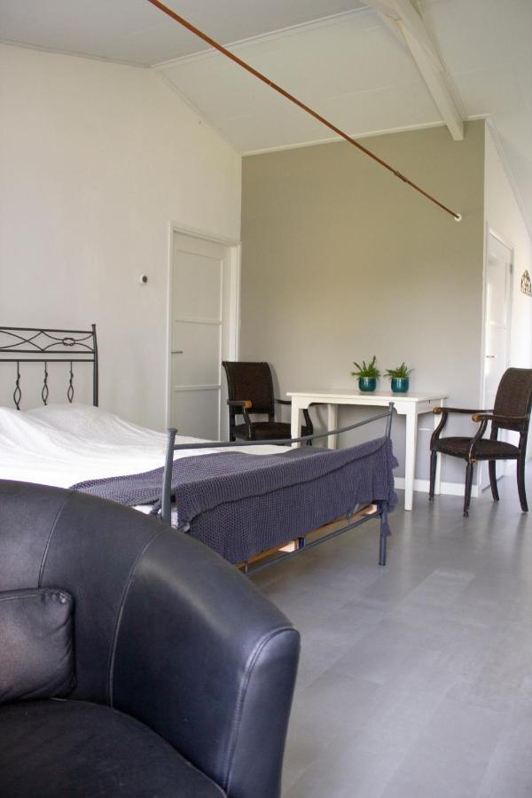 גרושבק Huisje En B&B Green Cottage מראה חיצוני תמונה